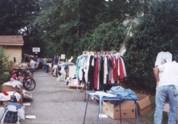 garagesale.jpg garagesale.jpg